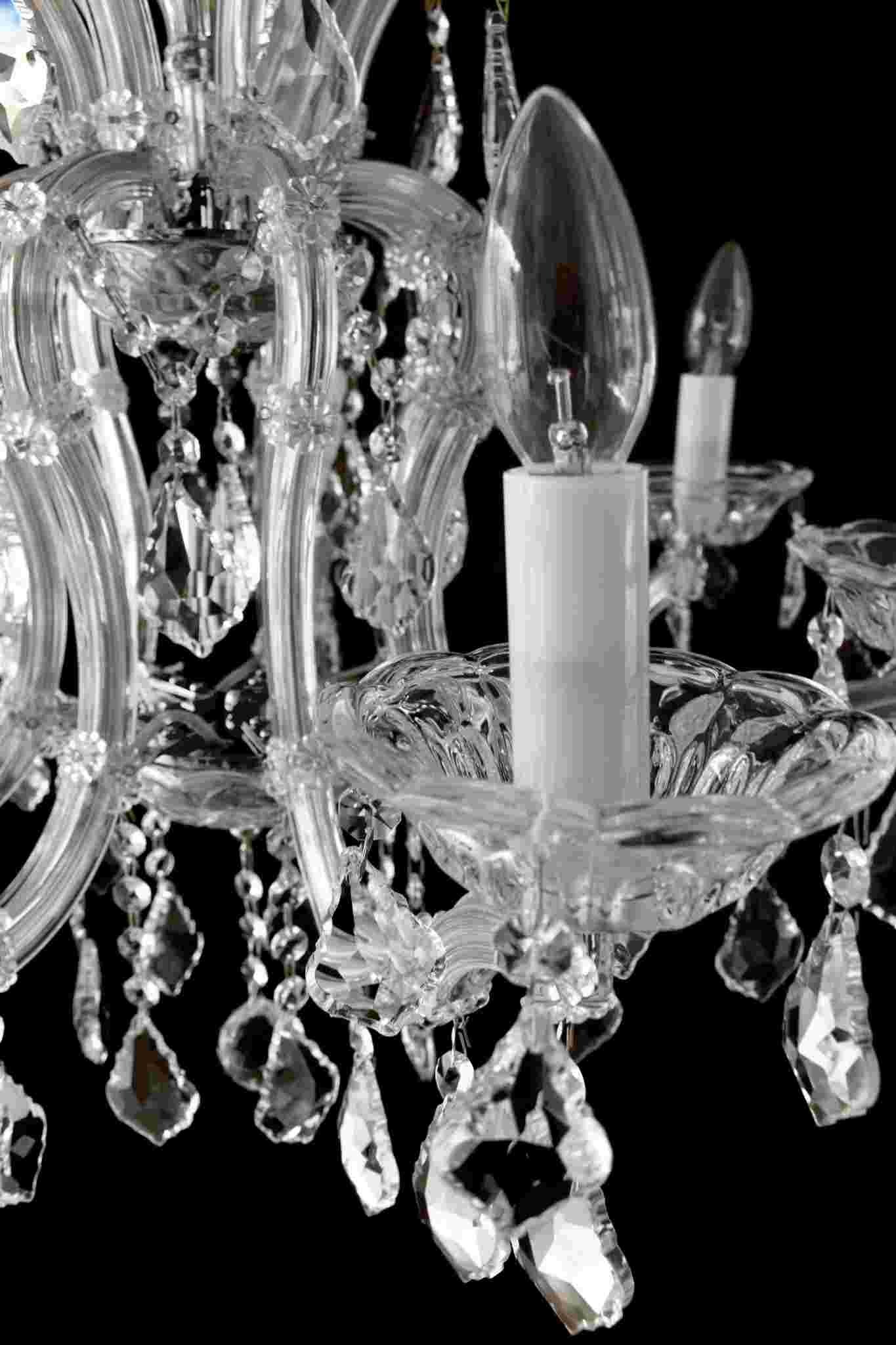 Lámpara María Teresa plateada elegante